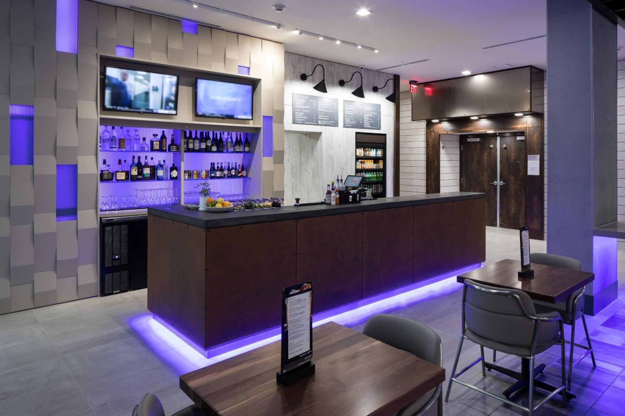 Courtyard By Marriott Houston Heights/I-10 Hotel Eksteriør billede